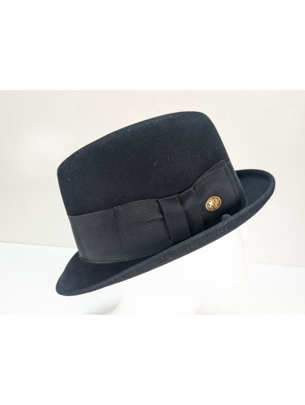 Vintage 1950s Berg Kasmir Finish Black Fedora Hat 6 3/4 Fur Felt Wind Trolley